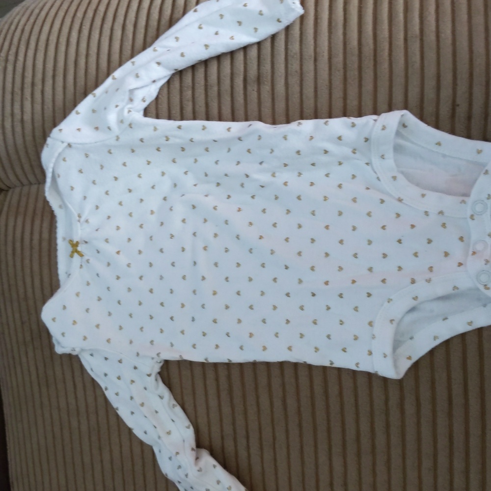 Carter's onesie with gold hearts